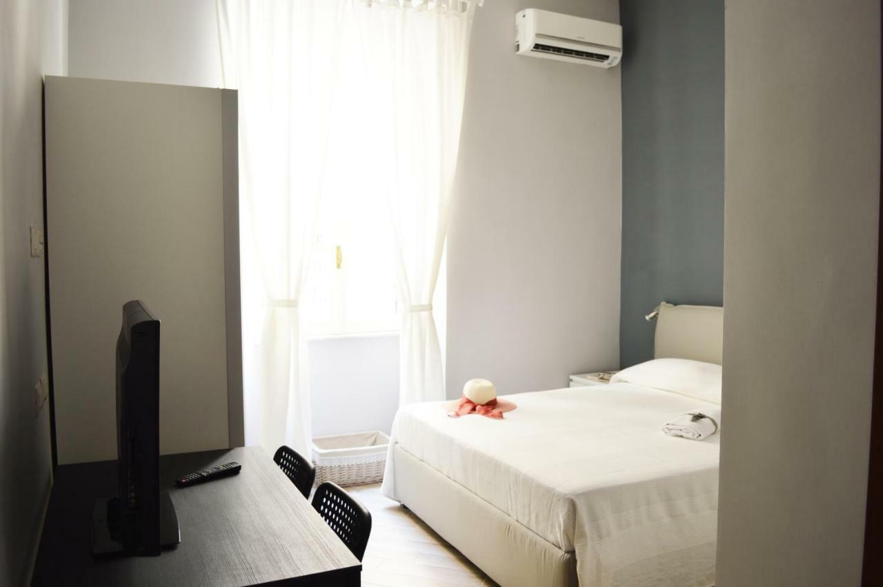 Colosshouse Guest House Rome Bagian luar foto